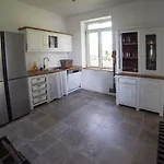 וילה Manoir Aux Roses, 15 Personnes Avec *