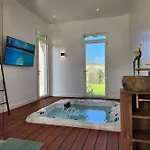 וילה Manoir Aux Roses, 15 Personnes Avec *