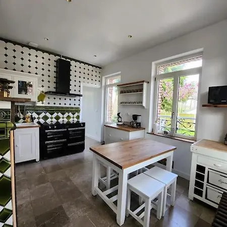 Villa Manoir Aux Roses, 15 Personnes Avec