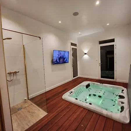 빌라 Manoir Aux Roses, 15 Personnes Avec Bonningues-lès-Ardres