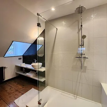 Manoir Aux Roses, 15 Personnes Avec *