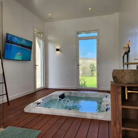 Villa Manoir Aux Roses, 15 Personnes Avec *